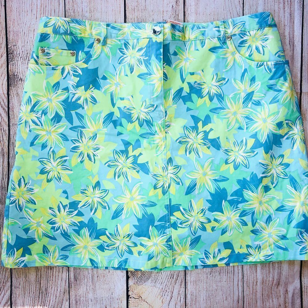 Nwot Womens size 16 Hearts Of Palm Tropical Print Skort